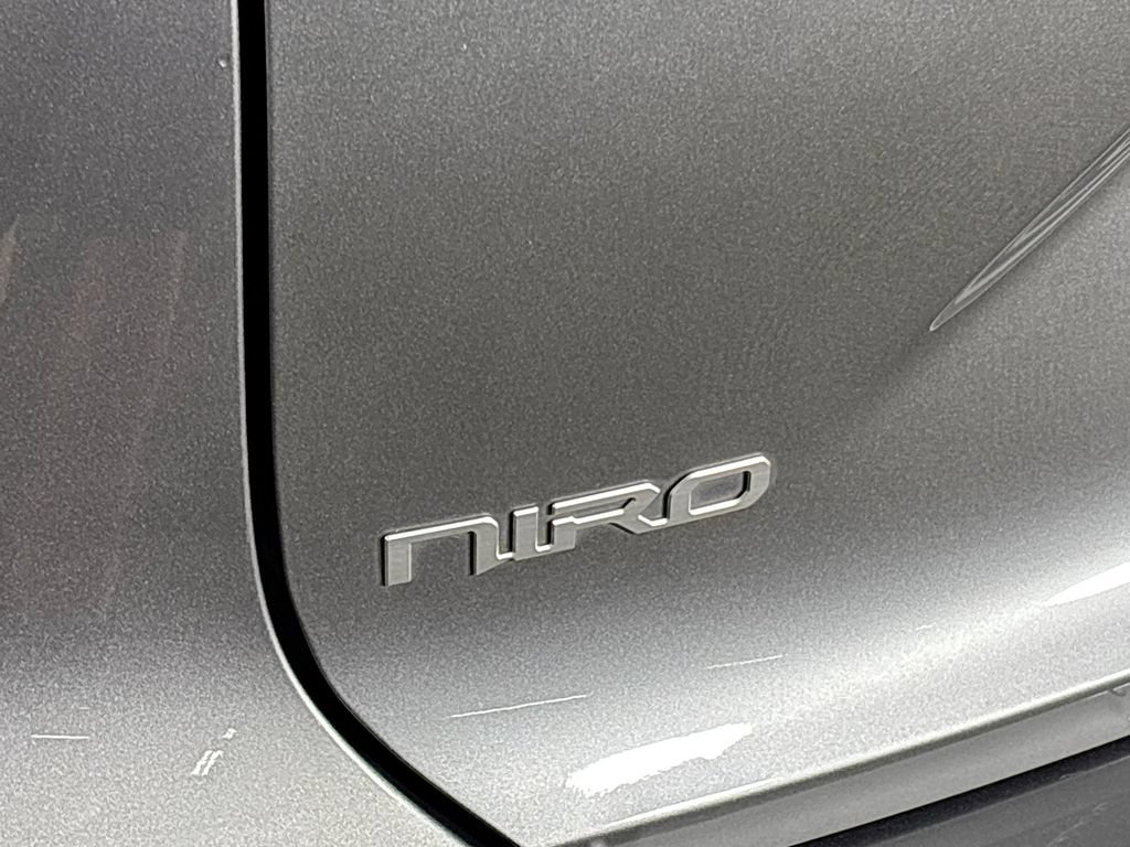 Used 2023 Kia Niro Wind w/ Wind Preserve Package FWD image 24