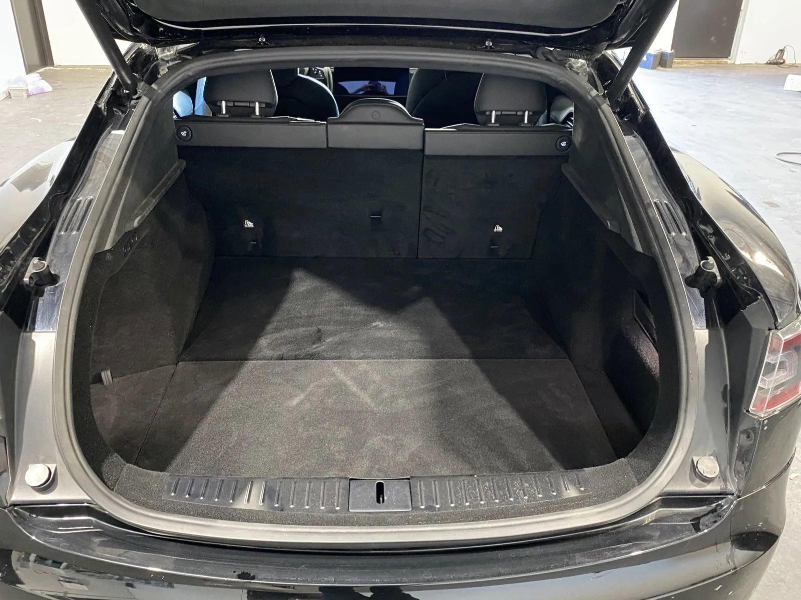 Used 2021 Tesla Model S Plaid image 8