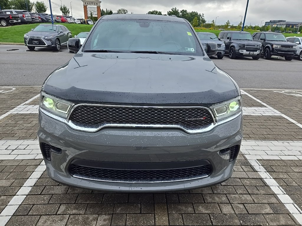 Used 2024 Dodge Durango SXT w/ Trailer Tow Group IV AWD/4WD image 2