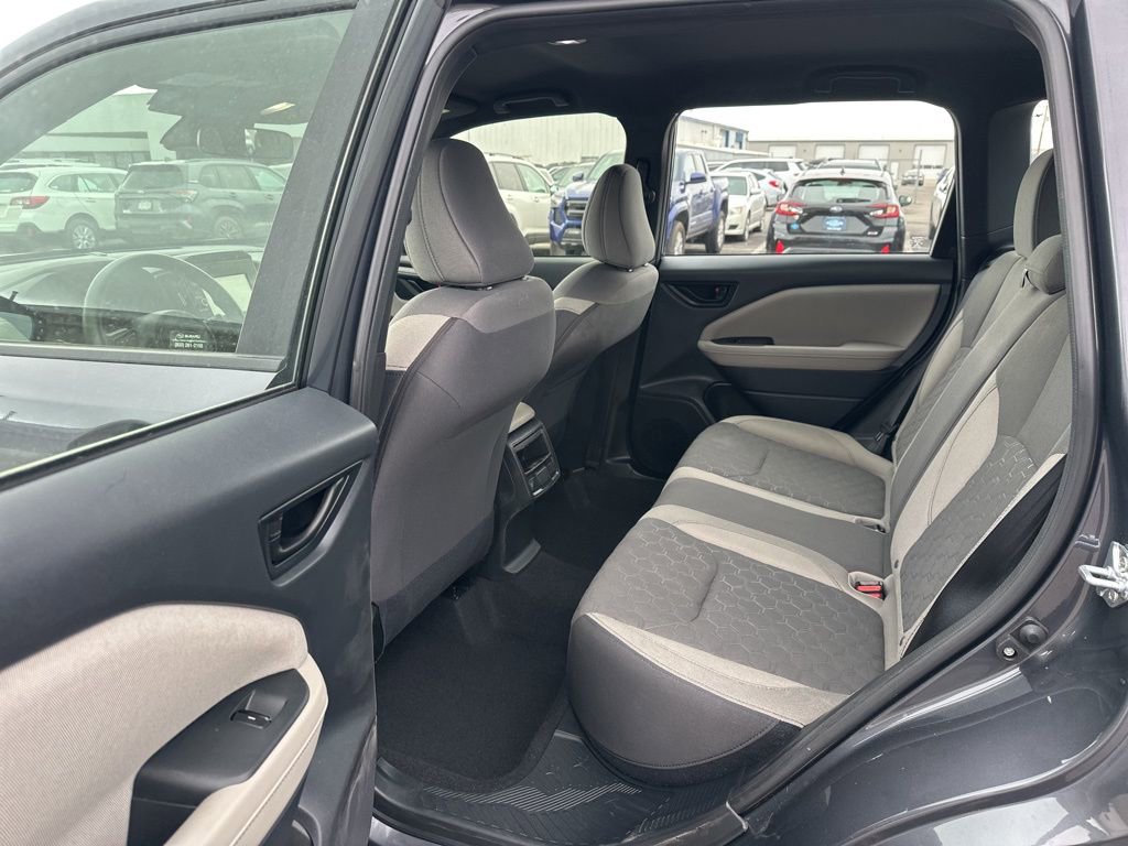 Certified 2025 Subaru Forester image 18