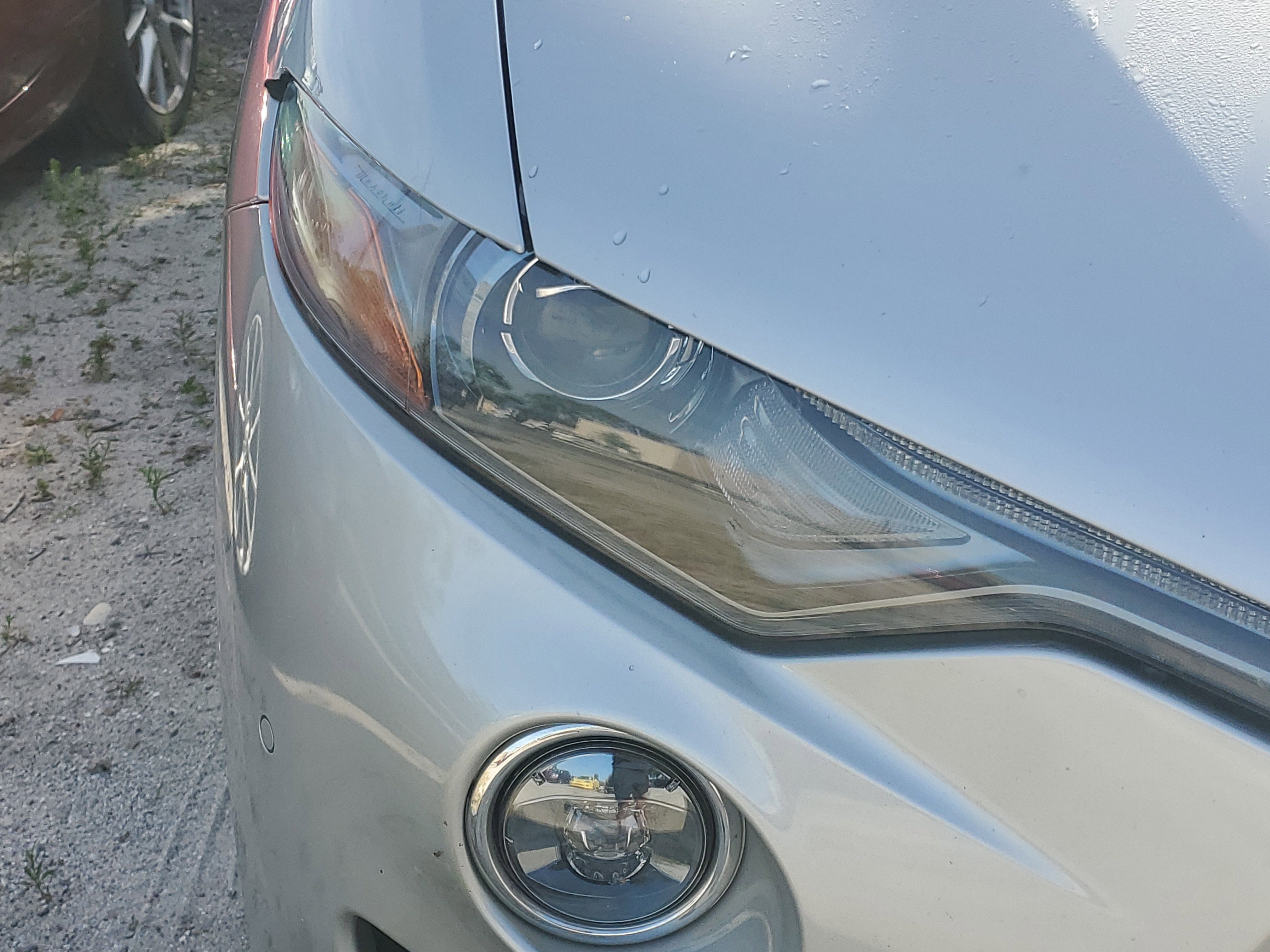 Used 2018 Maserati Levante S AWD/4WD image 2