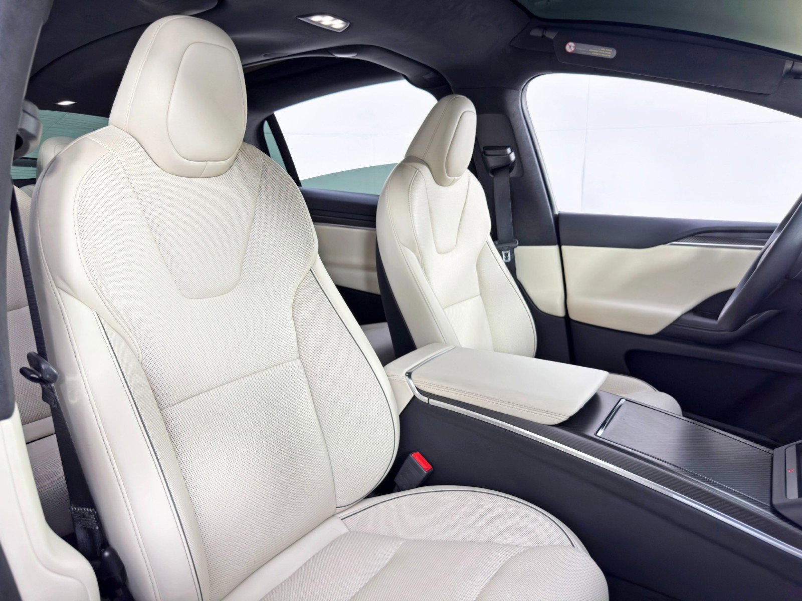 Used 2022 Tesla Model X Plaid image 40