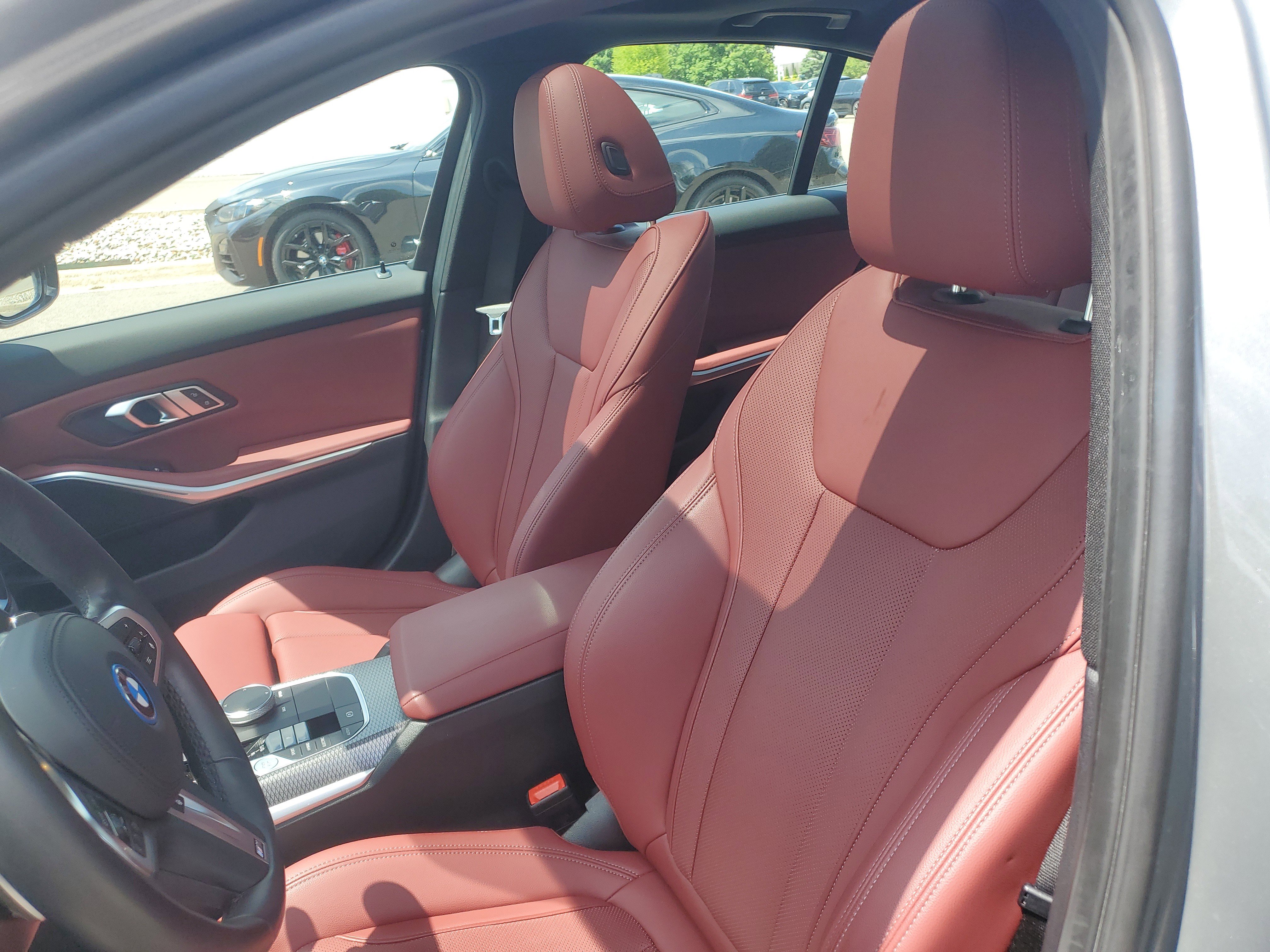Certified 2023 BMW 330e xDrive w/ M Sport Package AWD/4WD image 9