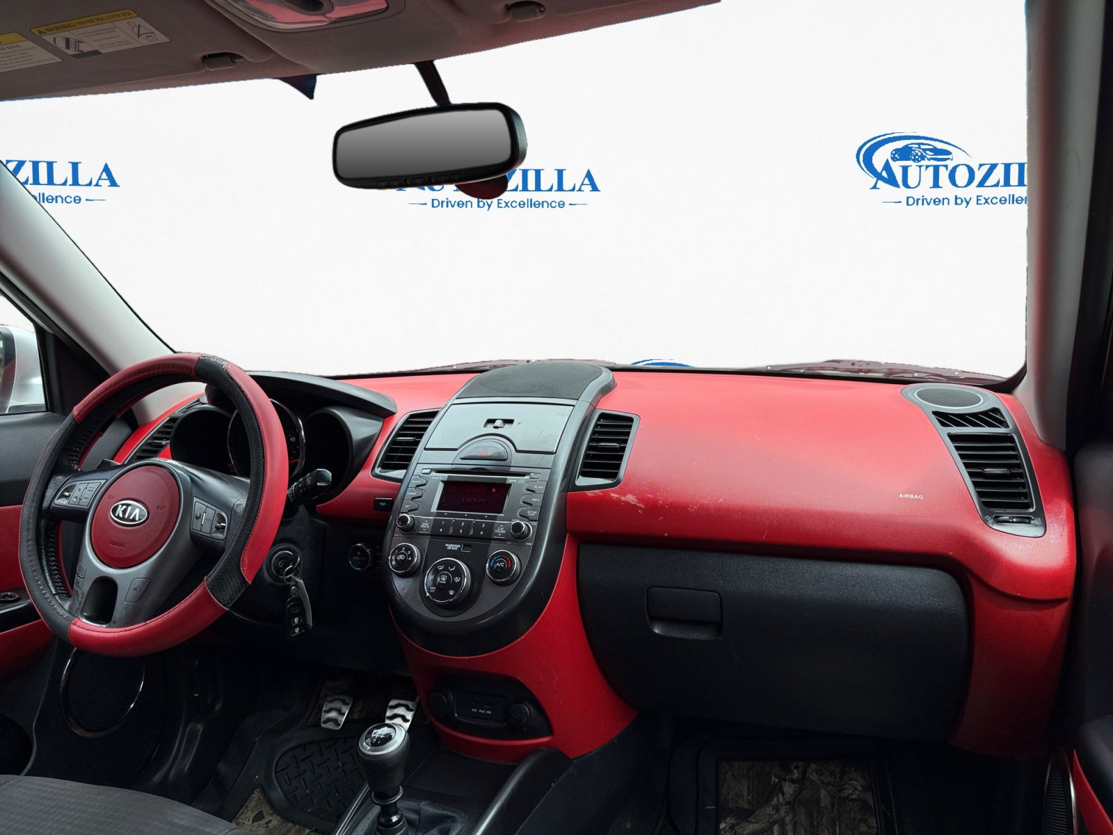 Used 2010 Kia Soul Sport FWD image 11