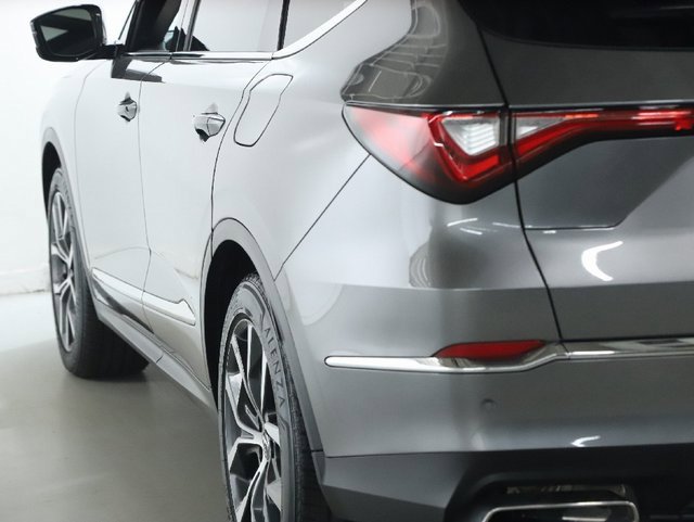 Used 2023 Acura MDX SH-AWD w/ Technology Package image 44