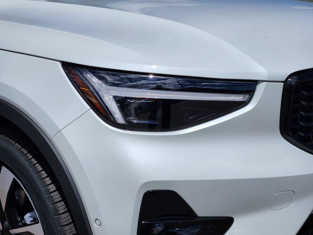 New 2026 Volvo XC40 B5 Ultra w/ Climate Package AWD/4WD image 26