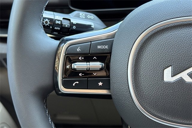 New 2026 Kia Carnival SX image 30