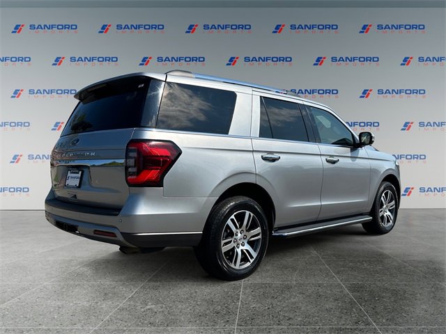 Used 2023 Ford Expedition Limited image 5