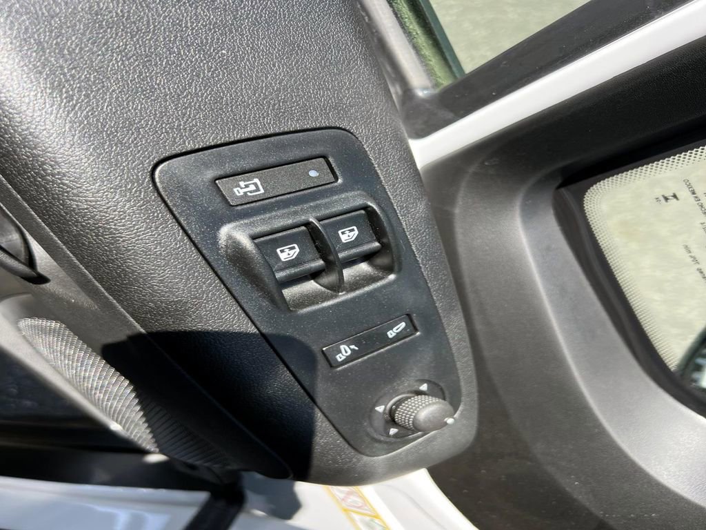 Used 2024 RAM ProMaster 1500 w/ Convenience Group image 12