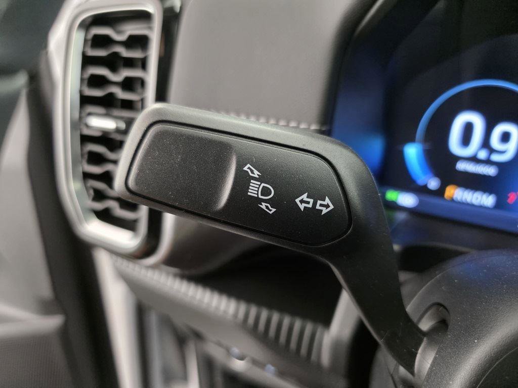 Used 2025 Ford Ranger Lariat w/ Chrome Accent Package image 32