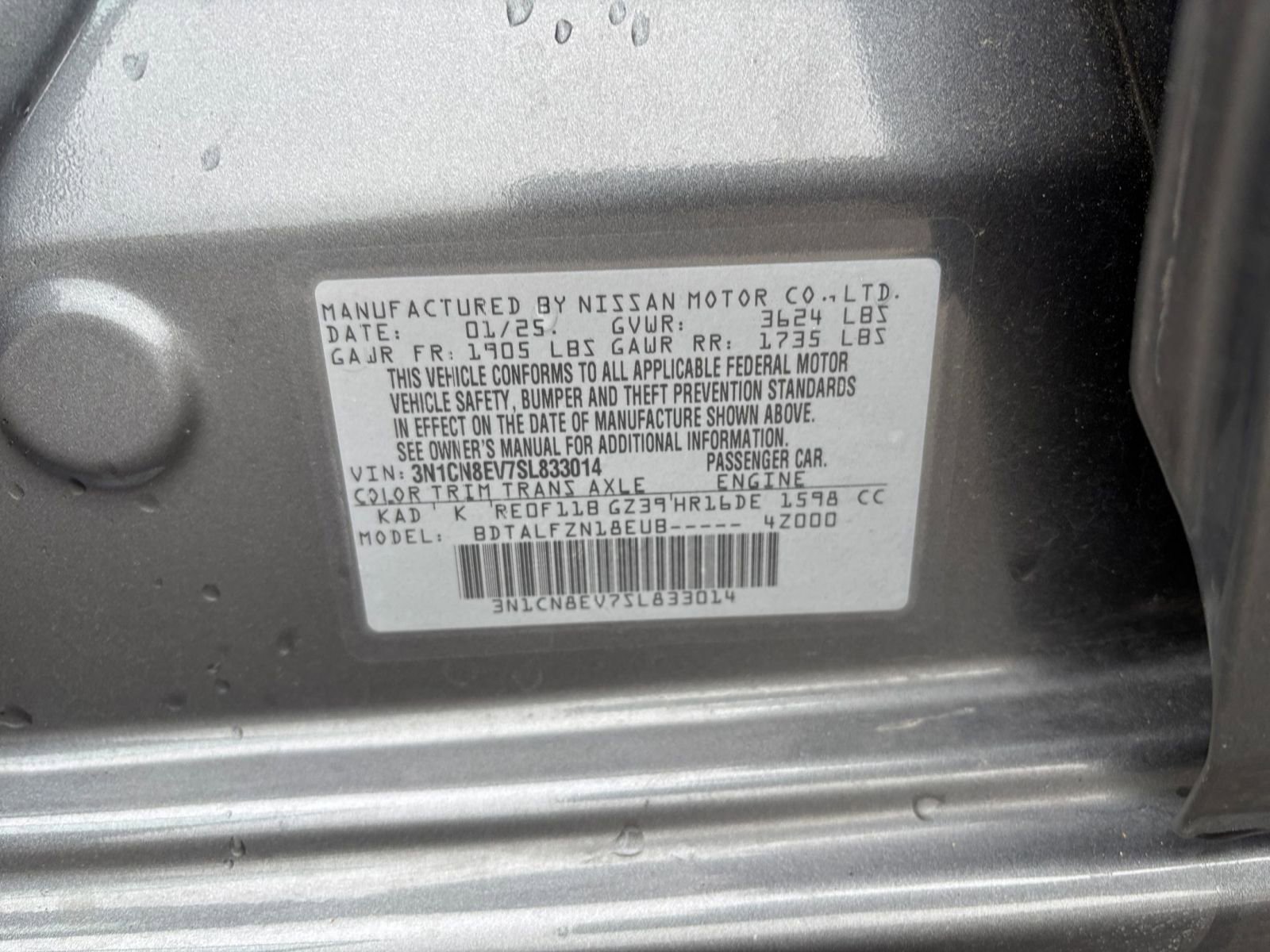Used 2025 Nissan Versa SV FWD image 27