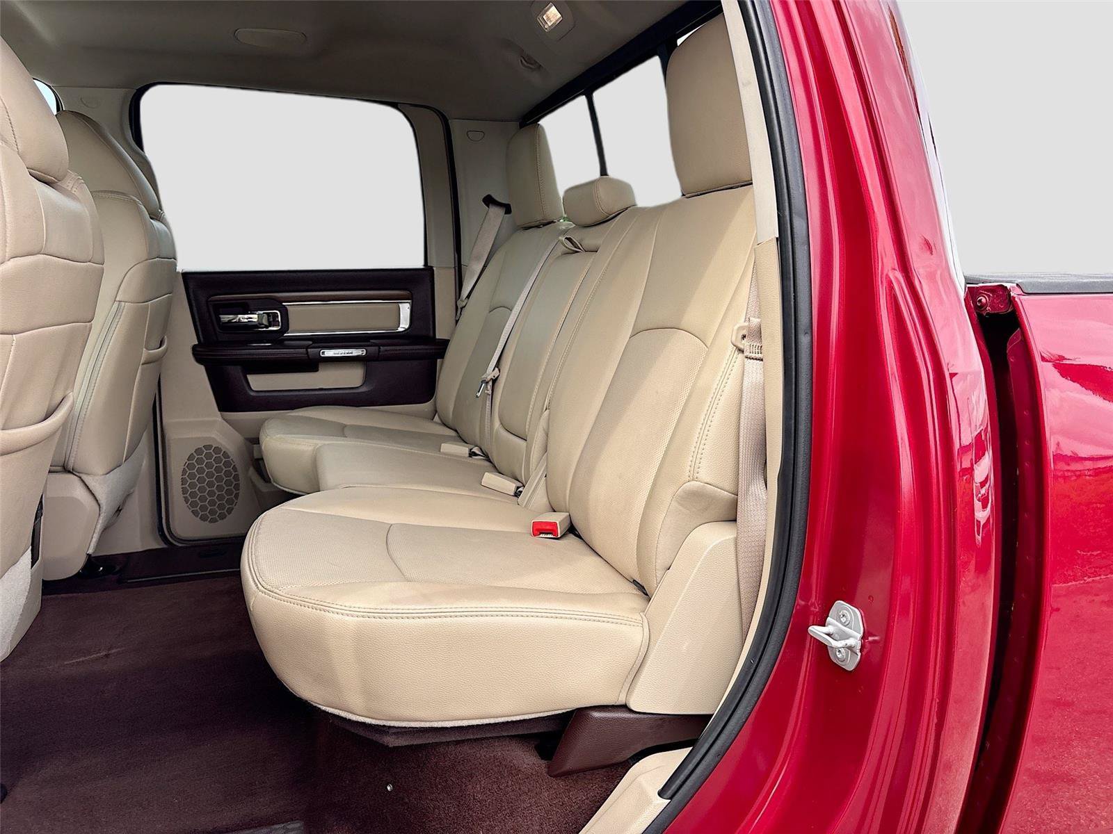 Used 2015 RAM 1500 Laramie w/ Convenience Group RWD image 23