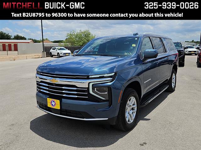 Certified 2025 Chevrolet Suburban LT RWD image 1