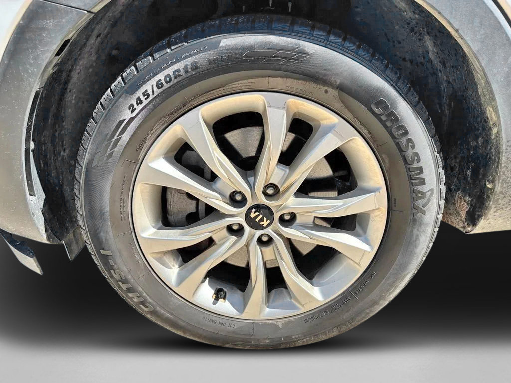 Used 2021 Kia Telluride LX AWD/4WD image 11