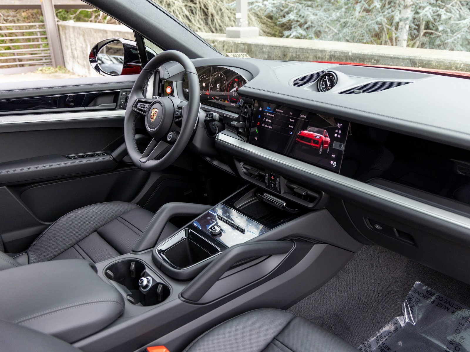 New 2026 Porsche Cayenne Coupe image 49