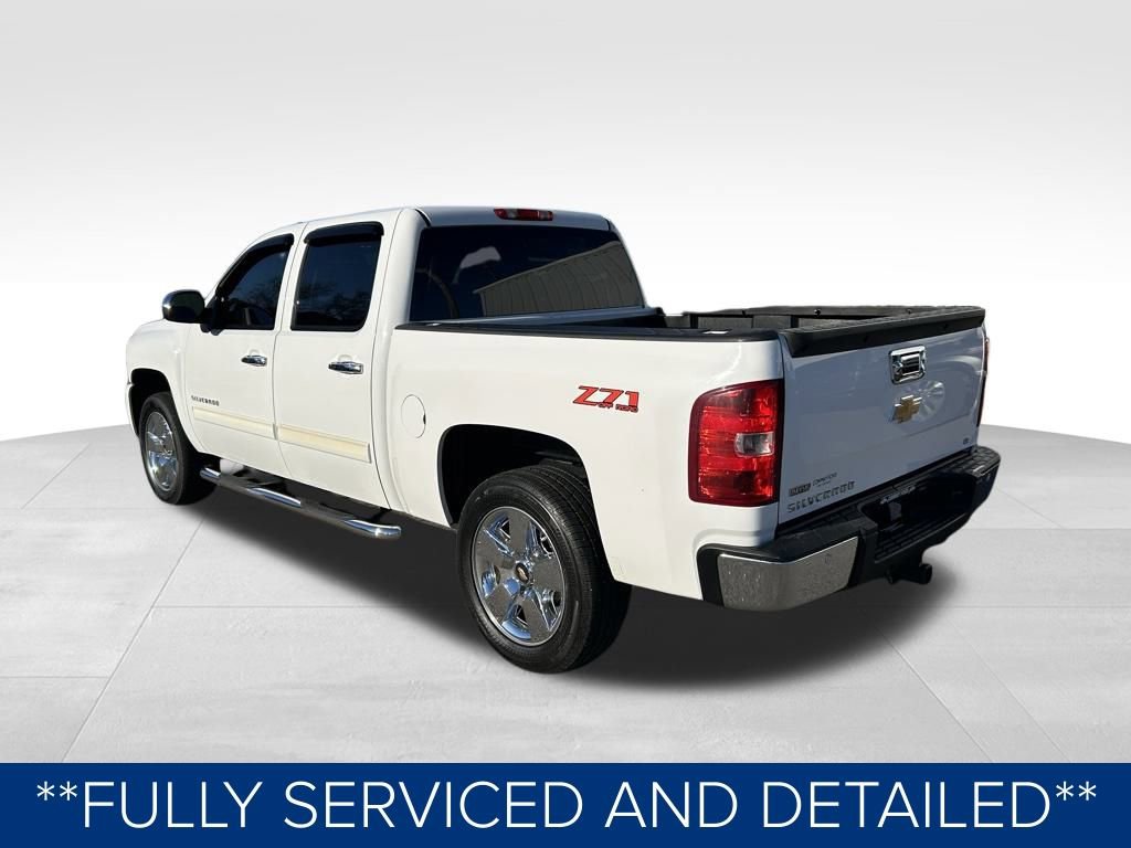 Used 2011 Chevrolet Silverado 1500 LT w/ All-Star Edition image 9