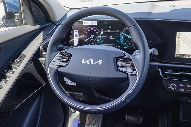 New 2026 Kia Niro Wind FWD image 8