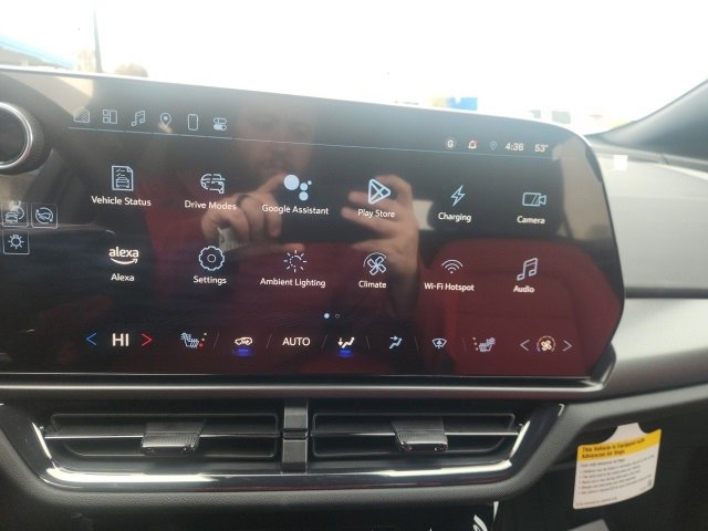 New 2025 Chevrolet Equinox EV RS image 24