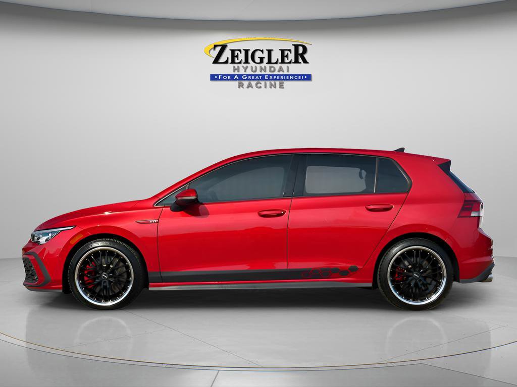 Used 2023 Volkswagen GTI SE FWD image 4