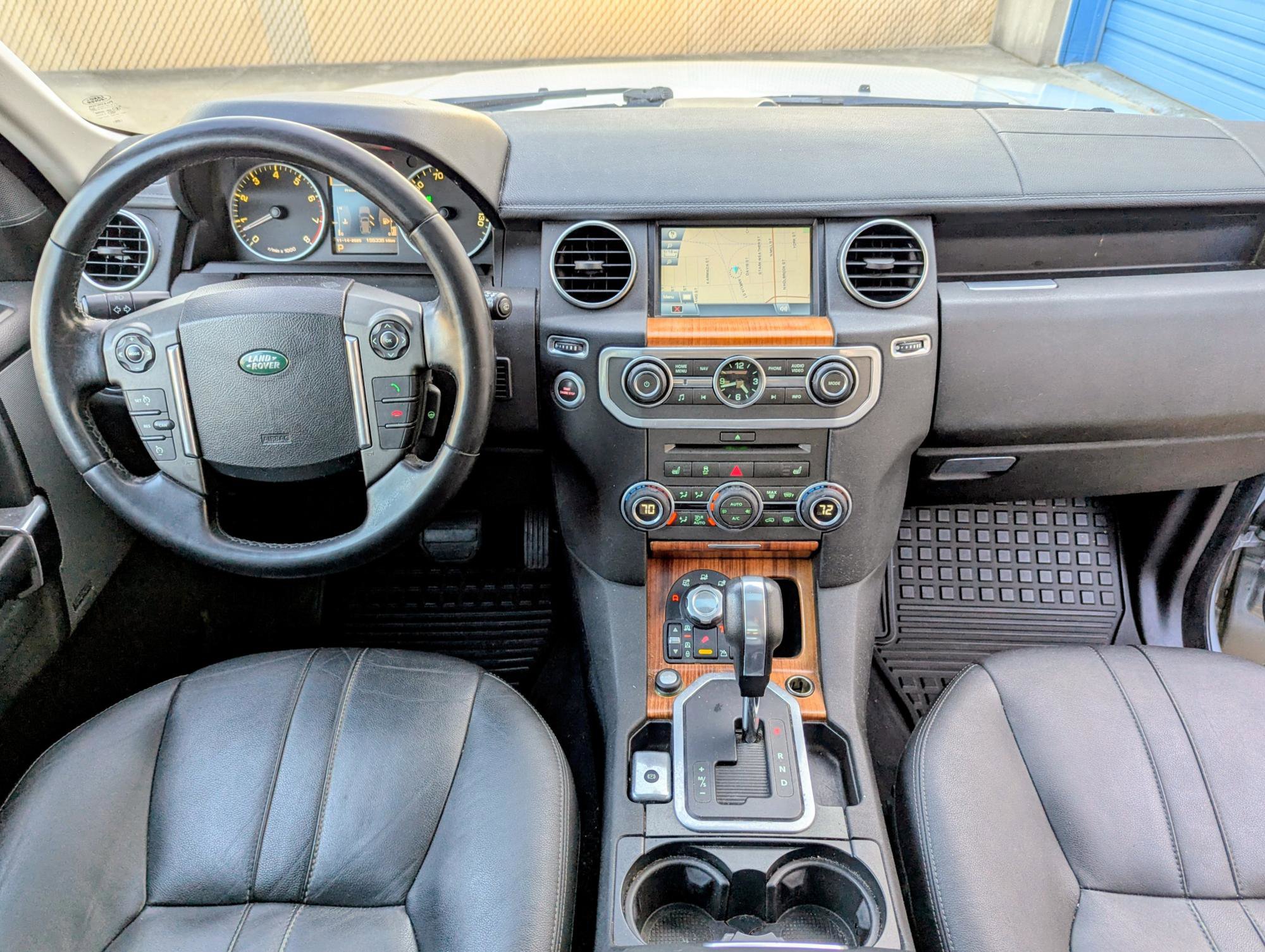 Used 2011 Land Rover LR4 HSE image 11