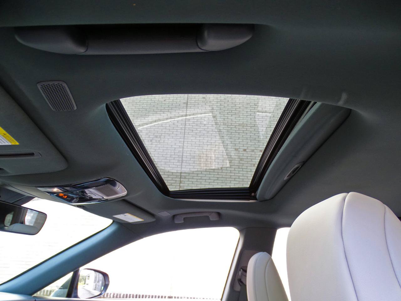 Used 2024 Lexus RX 350 Premium w/ Accessory Package (Z1) FWD image 13