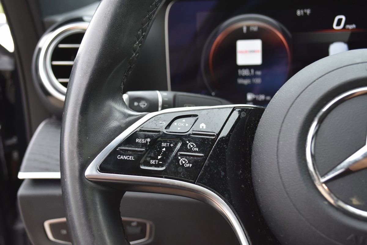 Used 2022 Mercedes-Benz E 350 Sedan w/ AMG Line Exterior image 26