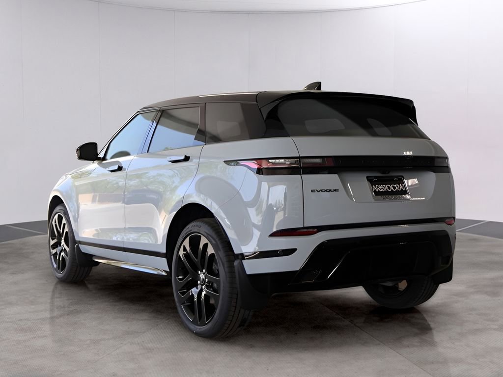 Used 2026 Land Rover Range Rover Evoque Dynamic SE AWD/4WD image 10