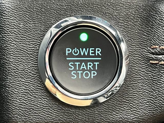 New 2025 Ford F150 Lightning Lariat image 31