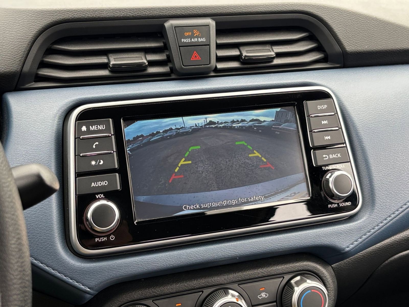 Used 2025 Nissan Versa SV image 22