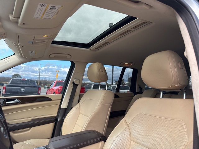 Used 2018 Mercedes-Benz GLS 450 4MATIC image 18