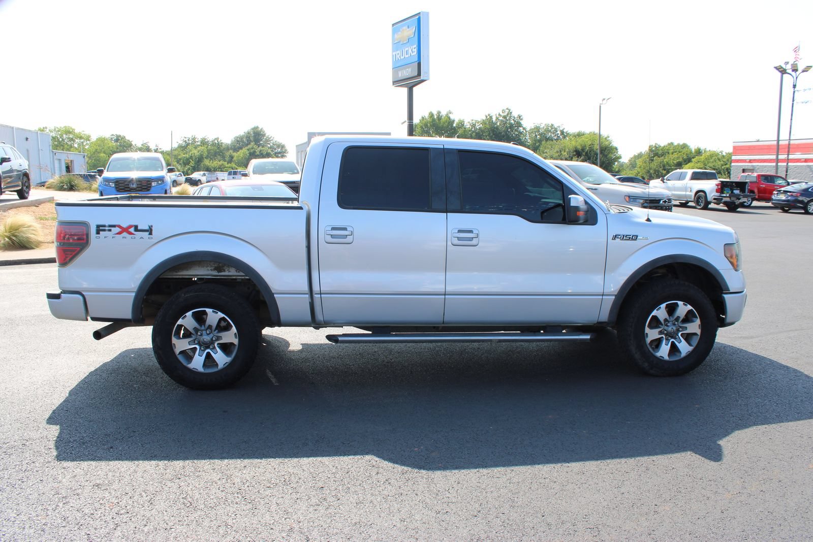 Used 2011 Ford F150 FX4 w/ FX Luxury Pkg AWD/4WD image 9