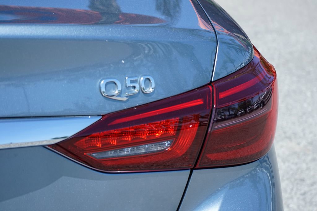 Used 2020 INFINITI Q50 Luxe w/ Essential Package (3.0T Luxe) AWD/4WD image 45