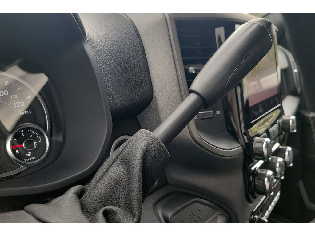 New 2025 RAM 5500 Tradesman AWD/4WD image 12