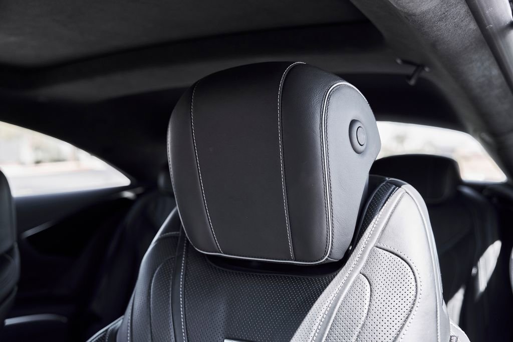 Used 2016 Mercedes-Benz S 63 AMG 4MATIC Coupe image 40