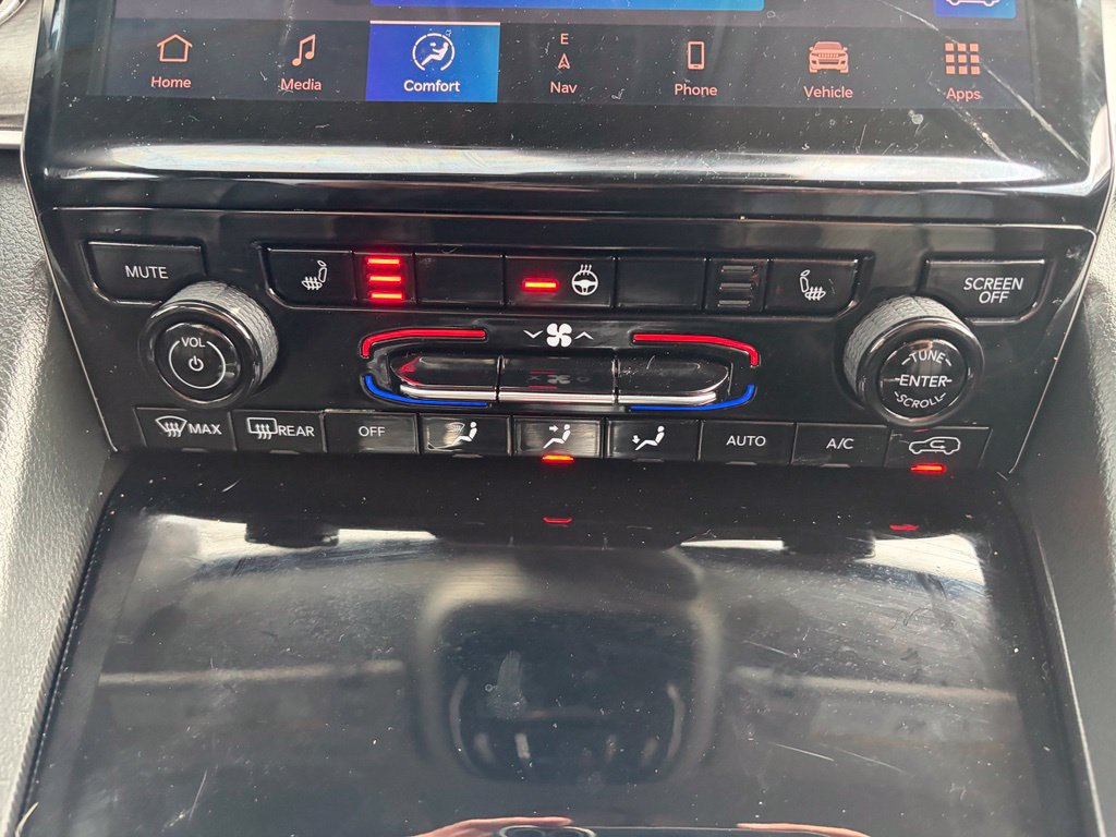 Certified 2023 Jeep Grand Cherokee L Limited AWD/4WD image 33