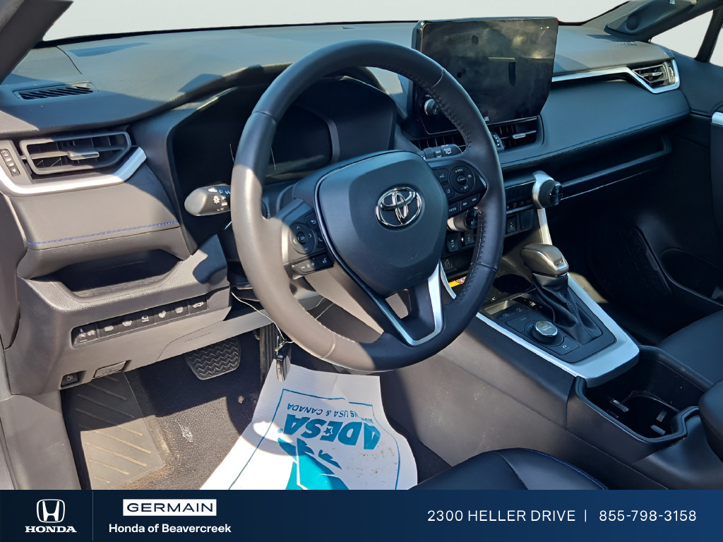 Used 2023 Toyota RAV4 XSE AWD/4WD image 9