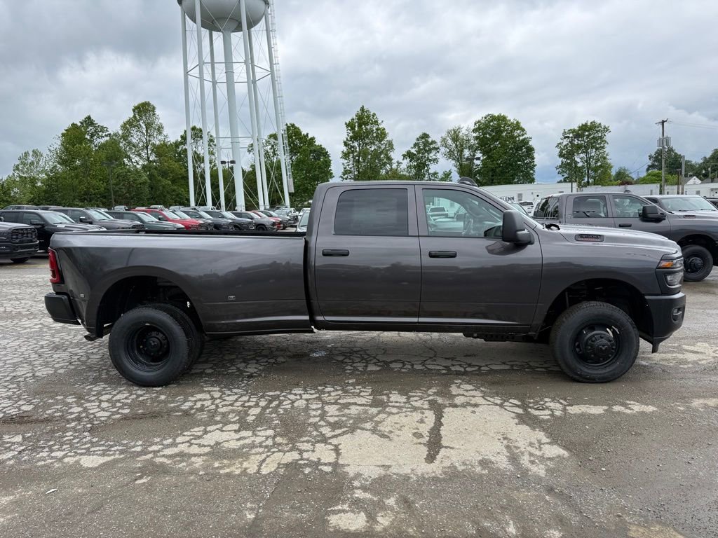 New 2026 RAM 3500 Tradesman AWD/4WD image 5