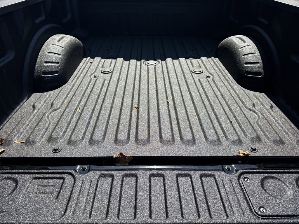 New 2026 Ford F350 Lariat w/ Black Appearance Package image 18