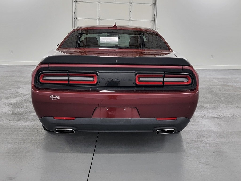 Used 2020 Dodge Challenger SXT w/ Blacktop Package RWD image 7