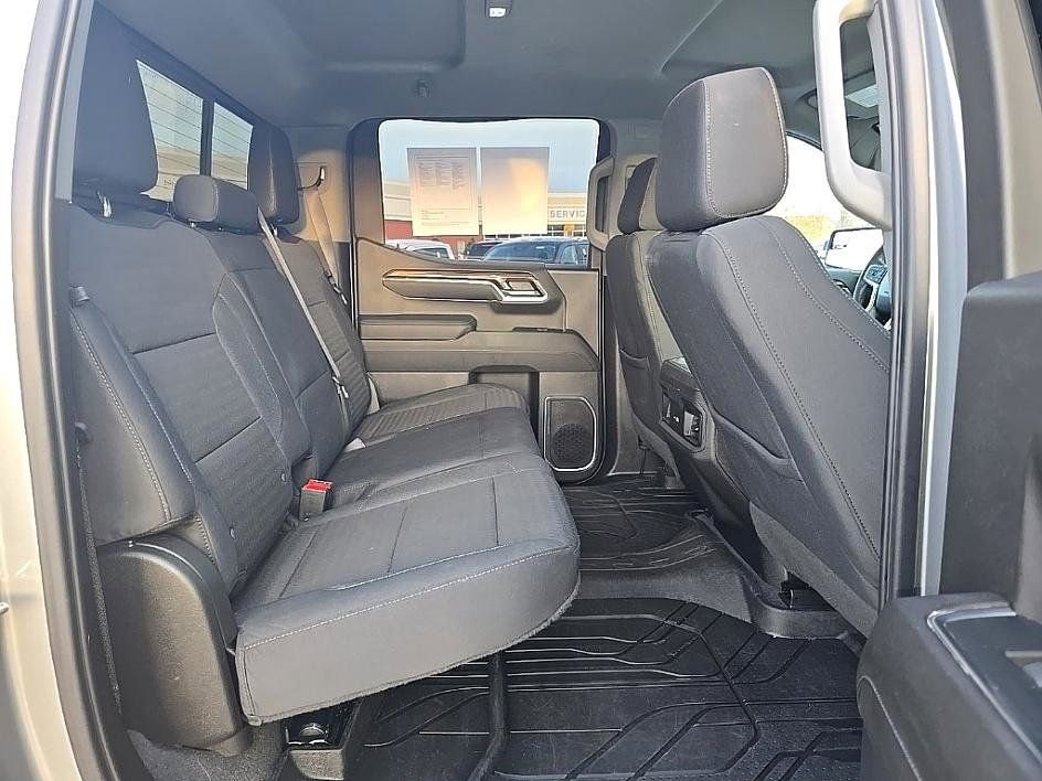 Used 2023 Chevrolet Silverado 1500 RST w/ Redline Edition image 34