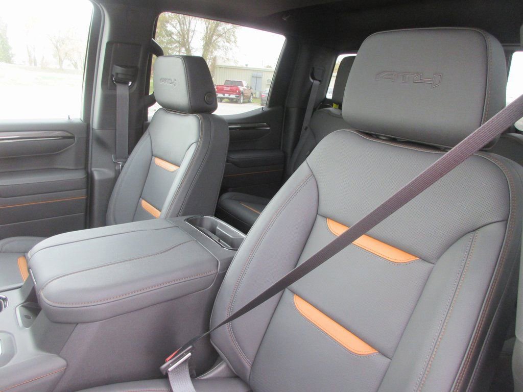 New 2026 GMC Sierra 1500 AT4 w/ AT4 Premium Package image 11