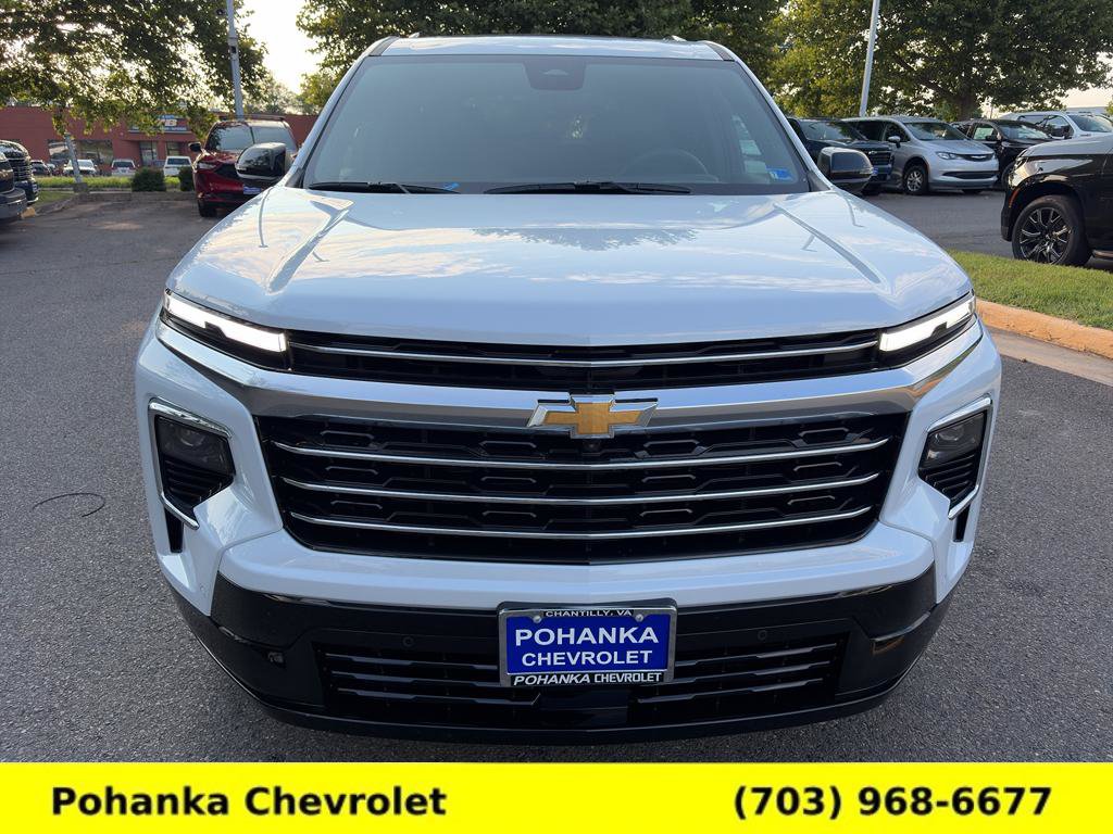 New 2026 Chevrolet Traverse High Country w/ LPO, Floor Liner Package AWD/4WD video 2