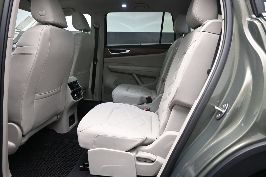 New 2026 Volkswagen Atlas SE FWD image 21