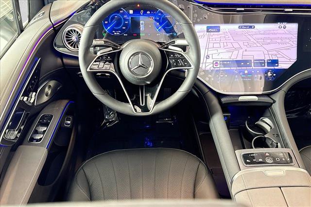 New 2026 Mercedes-Benz EQS 400 4MATIC SUV image 20