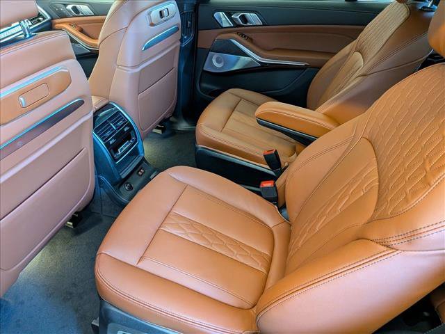 New 2027 BMW X7 M60i AWD/4WD image 16