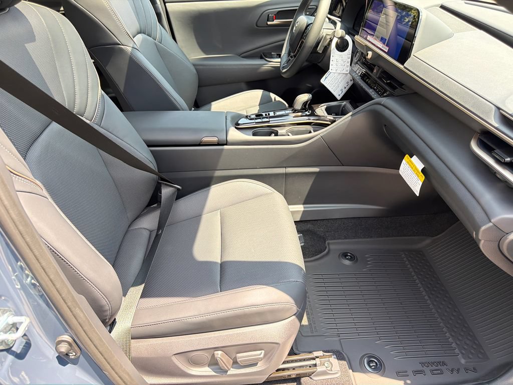 New 2026 Toyota Crown Signia w/ Advanced Technology Package AWD/4WD image 11