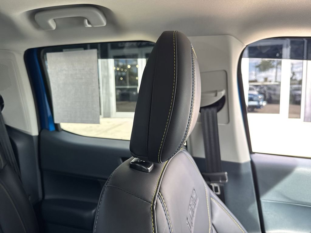 Used 2025 Ford Maverick Lobo image 20