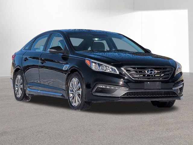 Used 2017 Hyundai Sonata Sport image 3