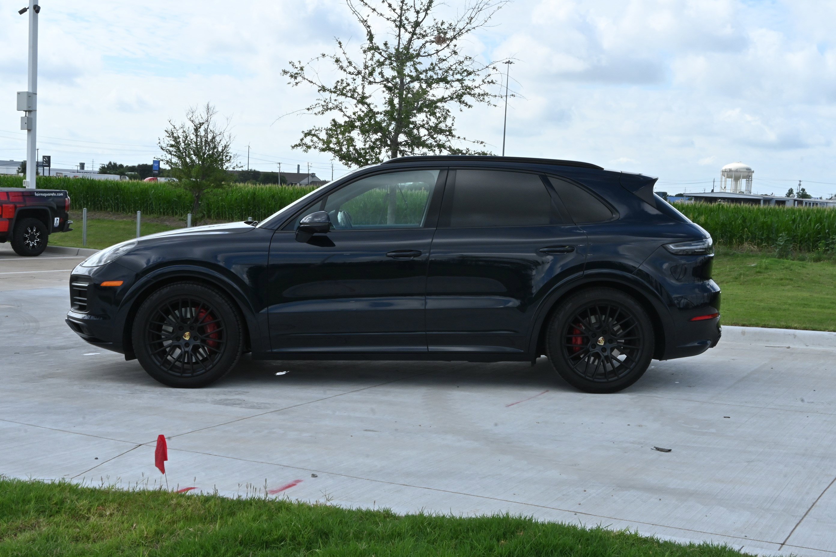 Used 2021 Porsche Cayenne GTS AWD/4WD image 6