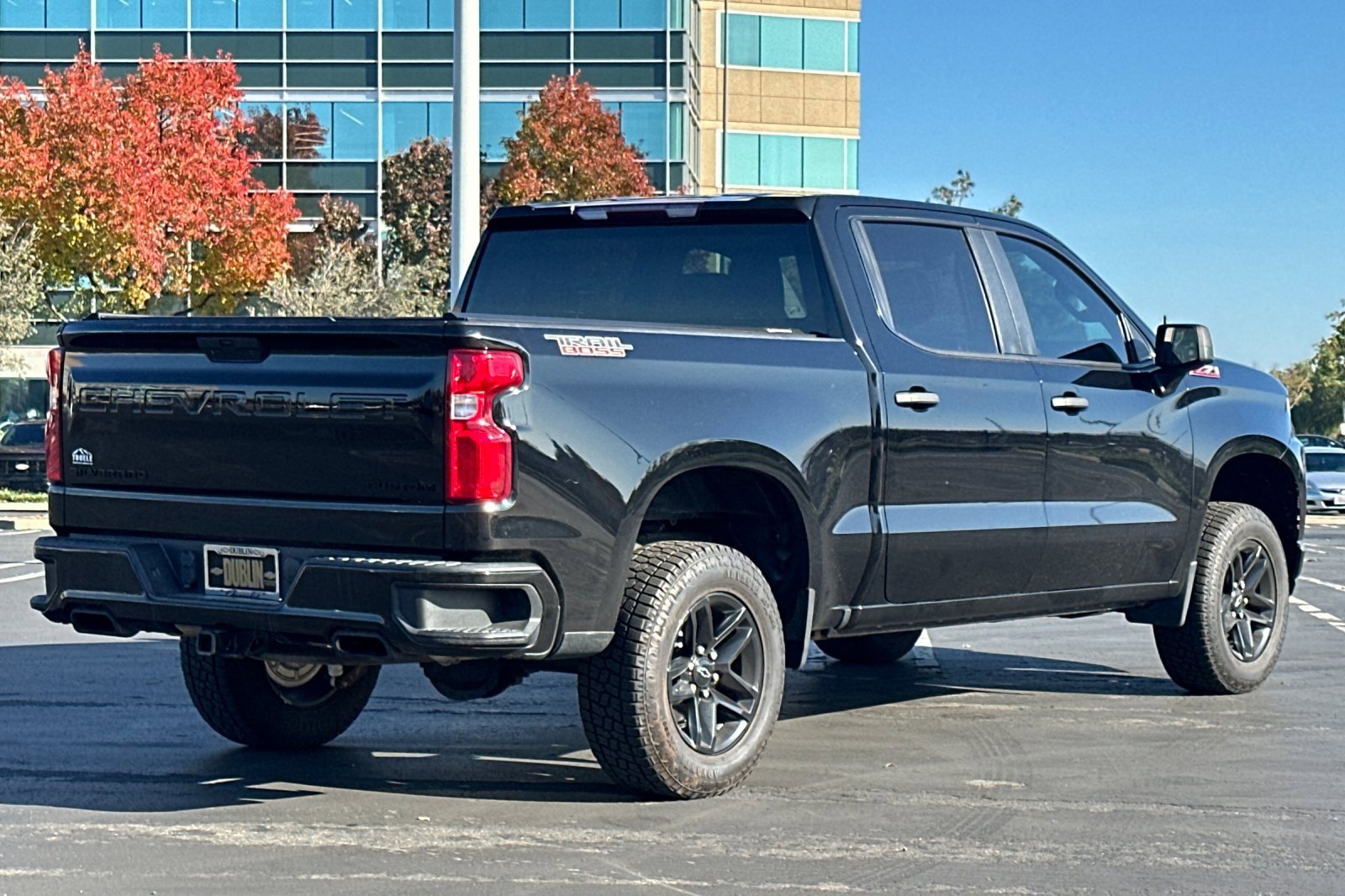 Used 2021 Chevrolet Silverado 1500 Custom Trail Boss w/ Midnight Edition image 4